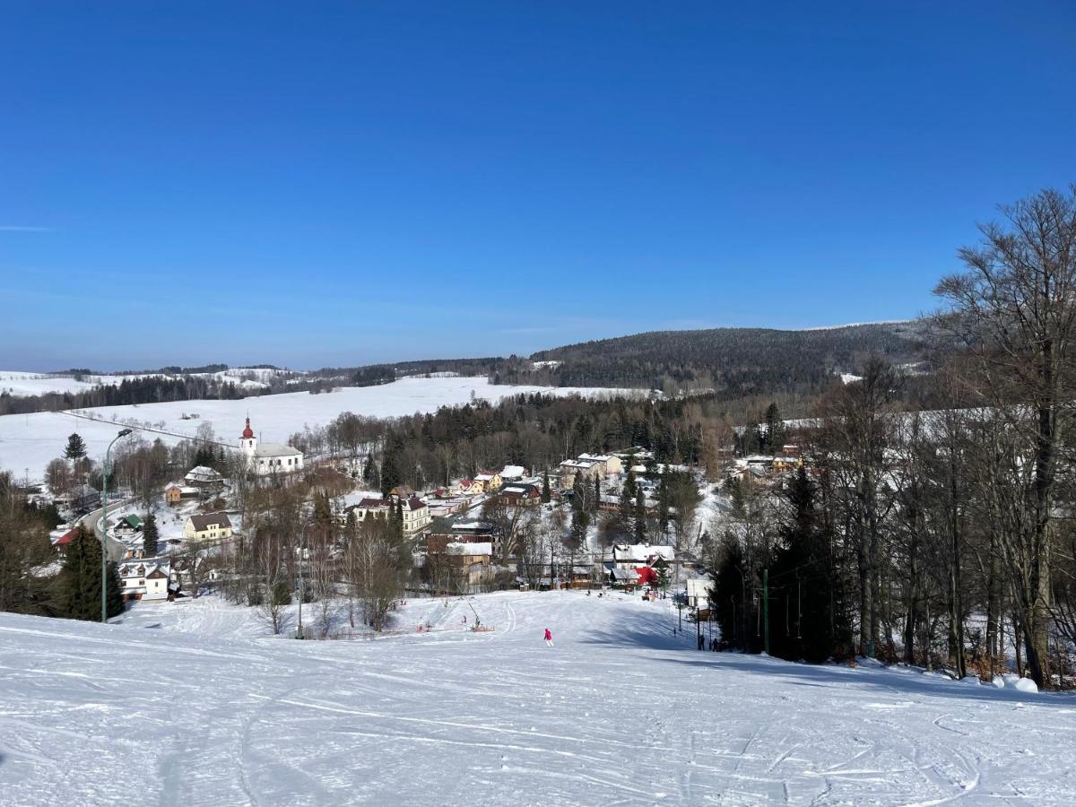 Apartman Na Sjezdovce Sedloňov Esterno foto