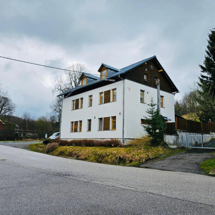 Apartman Na Sjezdovce Sedloňov Esterno foto